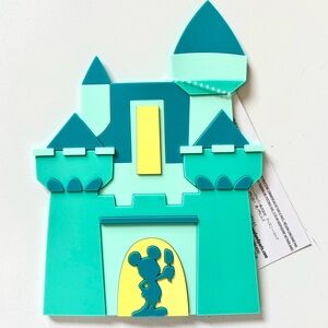 2025 Disney Parks Mousewares Cinderella Castle Mickey Mouse Silicone Trivet NEW